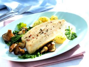 1 Serving Fish Fillet - Cooked İn Vegetarian Mushroom Soup Base