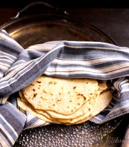 1 serving Flour Tortilla Mini Masterpiece - Chicken