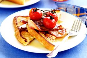 1 Serving French Toast (Bacon)