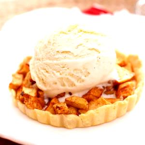 1 Serving Fresh Apple Pastry