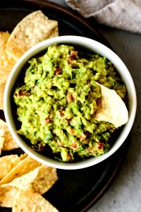1 Serving Freshly-Made Guacamole Dip