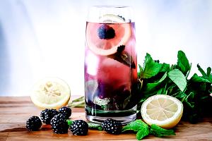 1 serving Freshly Made Lemonade - Blackberry