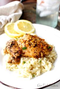 1 Serving Garlic Chicken Entree