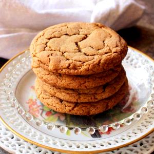 1 Serving Ginger Cookies