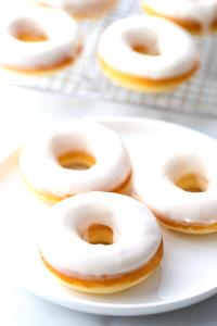 1 Serving Glazed-White Cake Donuts