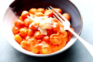 1 serving Gnocchi with Vodka Cream Sauce