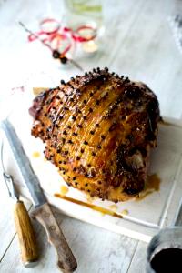 1 Serving Golden Tradition Premium Brown Sugar & Honey Half Ham