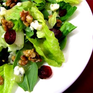 1 Serving Gorgonzola Walnut Side Salad