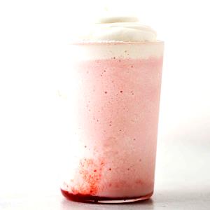 1 Serving Grande - Strawberries & Creme Frappuccino Blended Creme - Whip - Whole Milk