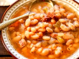 1 Serving Great Northern Bean Soup