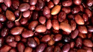 1 Serving Greek Calamata Olives