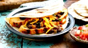 1 serving Grilled Fajita Chicken with Black Beans & Grilled Veggies