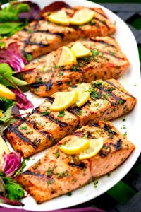 1 serving Grilled Salmon with Garlic & Herbs