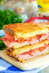 1 Serving Ham And Swiss Sandwich, 6"