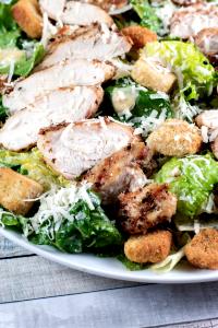 1 Serving Hand-Tossed Caesar Salad With Wood-Grilled Chicken