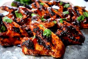 1 serving Honey Chipotle BBQ Best Chicken Wings