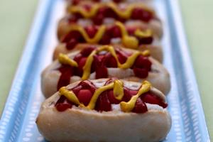 1 serving Hot Dog (Kid
