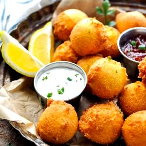 1 serving Hush Puppies