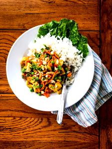 1 Serving Jasmine Rice With Thai Curry Sauce Bowl