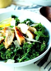 1 serving Kale Chicken Caesar Salad (Full)
