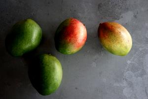 1 Serving Keitt Mango