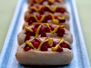 1 Serving Kids Hot Dog