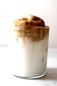 1 Serving Large Mocha With Whip 20Oz., 8 Tbsp. Whip - Reduced Fat