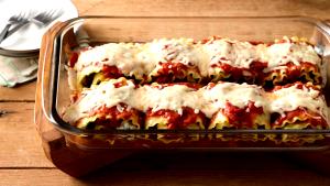 1 serving Lasagna Rollatini with Meat Sauce