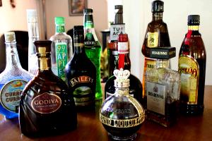 1 serving Liqueurs