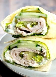 1 serving Low Fat Turkey Wrap (Regular)