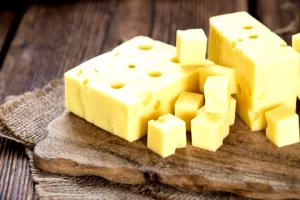 1 Serving Low Sodium Cheddar Cheese