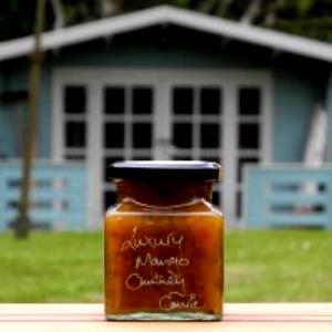 1 Serving Luxury Mango Chutney