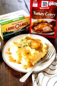 1 Serving Mashed Potatoes W/Gravy