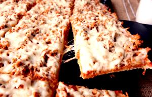 1 Serving Meat To Please (Large - Schools) Pizza