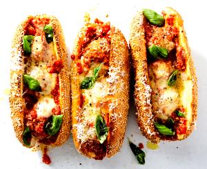 1 Serving Meatball & Cheese Sub 6 İnch