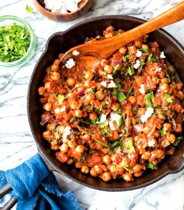 1 Serving Mediterranean Spinach And Chickpea Ragout