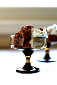 1 Serving Medium Dark Chocolate Caramel Freddo With Whip 16Oz., 8 Tbs. Whipped Cream - Reduced Fat