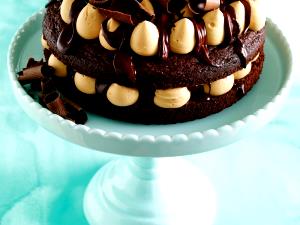 1 Serving Medium Dark Chocolate Caramel Freddo With Whip 16Oz., 8 Tbs. Whipped Cream - Soy
