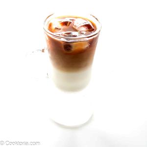 1 Serving Medium Latte Macchiato 16Oz. - Fat Free