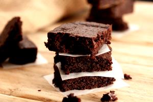 1 serving Mini Walnut Fudge Brownie