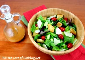 1 serving Mixed Green Salad with Dressing & Chicken