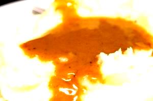 1 Serving Moon Crater Mashed W/ Brown Gravy