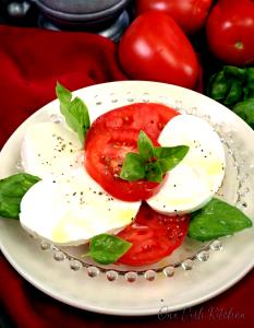 1 Serving Mozzarella And Tomato