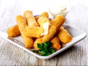1 serving Mozzarella Sticks (5 Pieces)