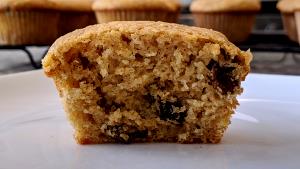 1 Serving Muffin (Apple Raisin)