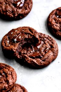 1 Serving No Gluten Chocolate Cookie