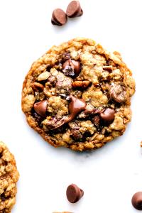 1 Serving Oatmeal Pecan Cookie