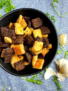1 Serving Olive Oil & Garlic Croutons