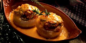 1 Serving Onion Filled With Ratatouille