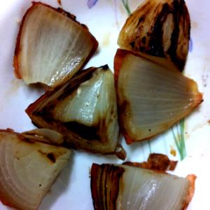 1 Serving Onions (Grilled, 1 Oz.)